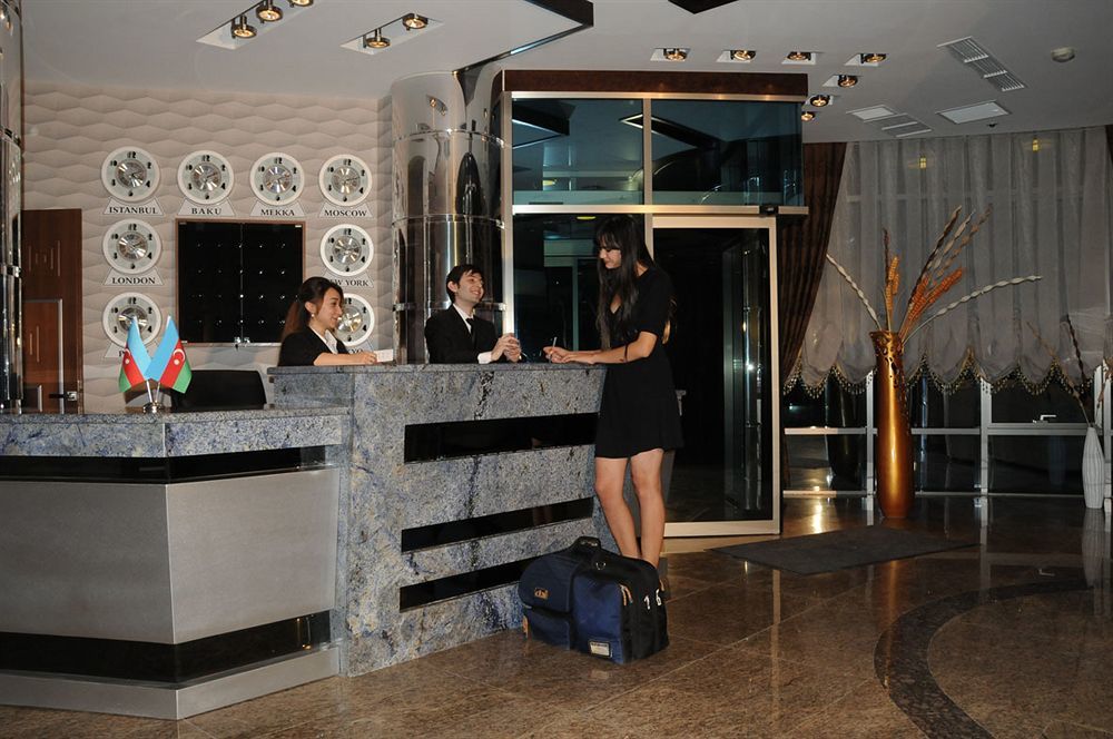 Iron Hotel Hokmeli Exterior foto